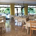 Hotel Lux
